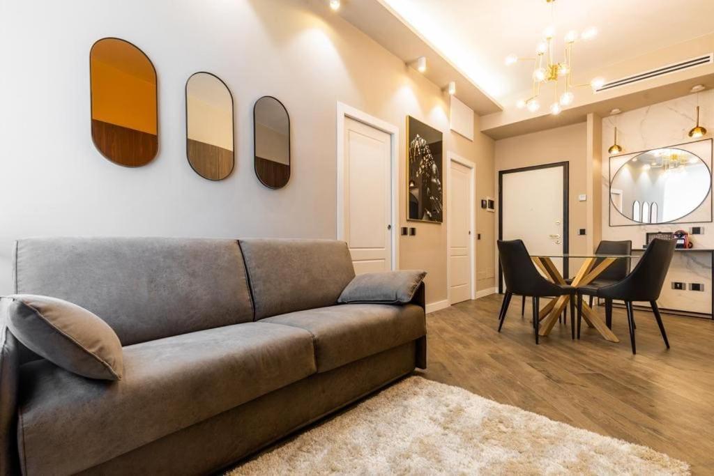 Dali Duomo Golden House Apartment Milan Exterior photo